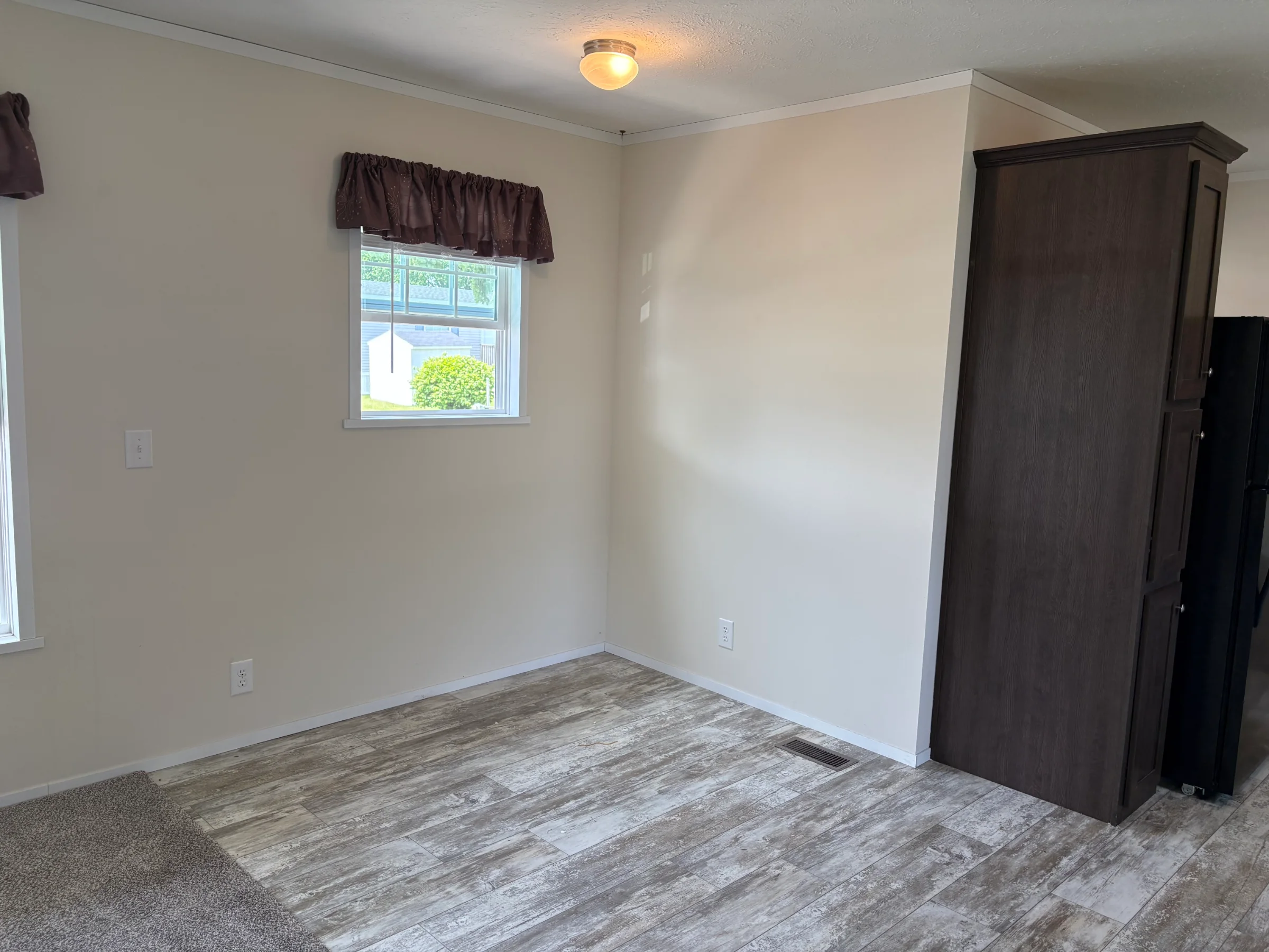 450 Flamingo Street manufactured home in Avon on the Lake Senior Community, Rochester Hills, MI — photo 10