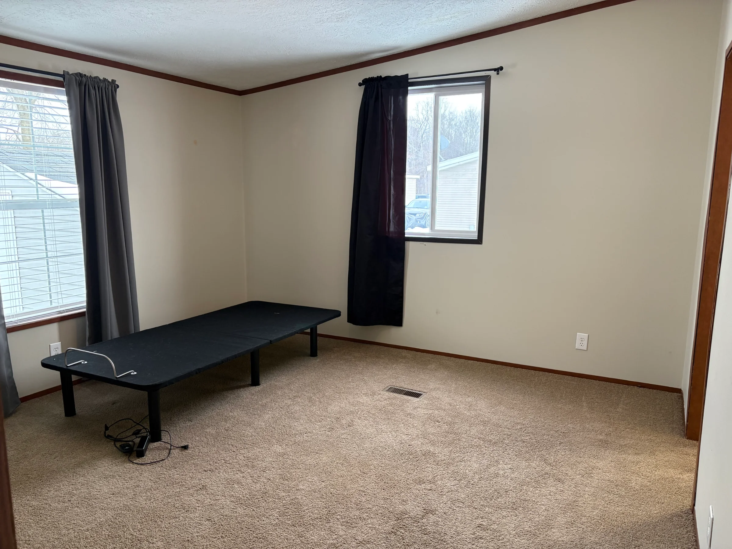33444 Gladiola Court manufactured home in Meadow Creek, New Haven, MI — photo 12