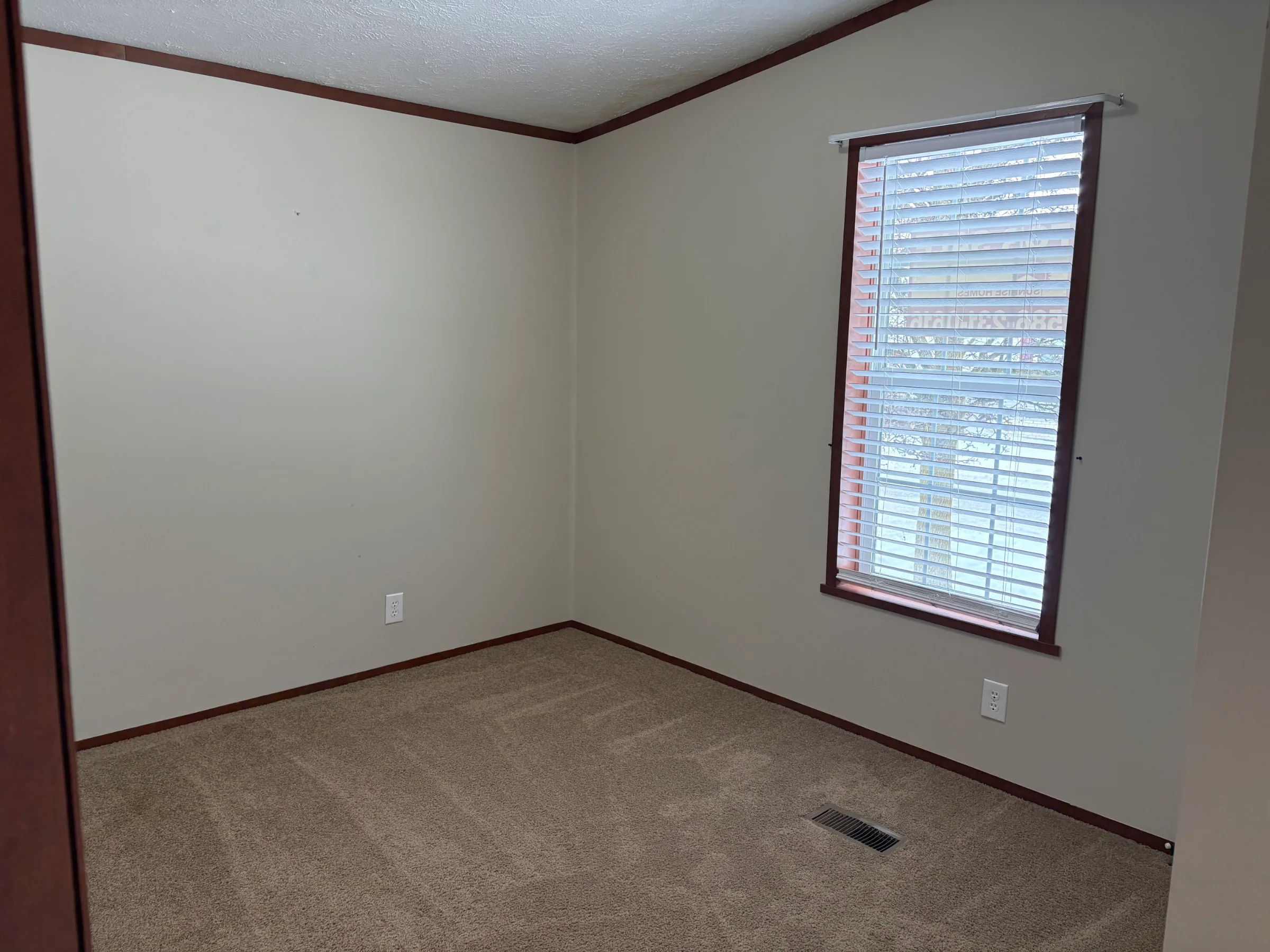 33444 Gladiola Court manufactured home in Meadow Creek, New Haven, MI — photo 17
