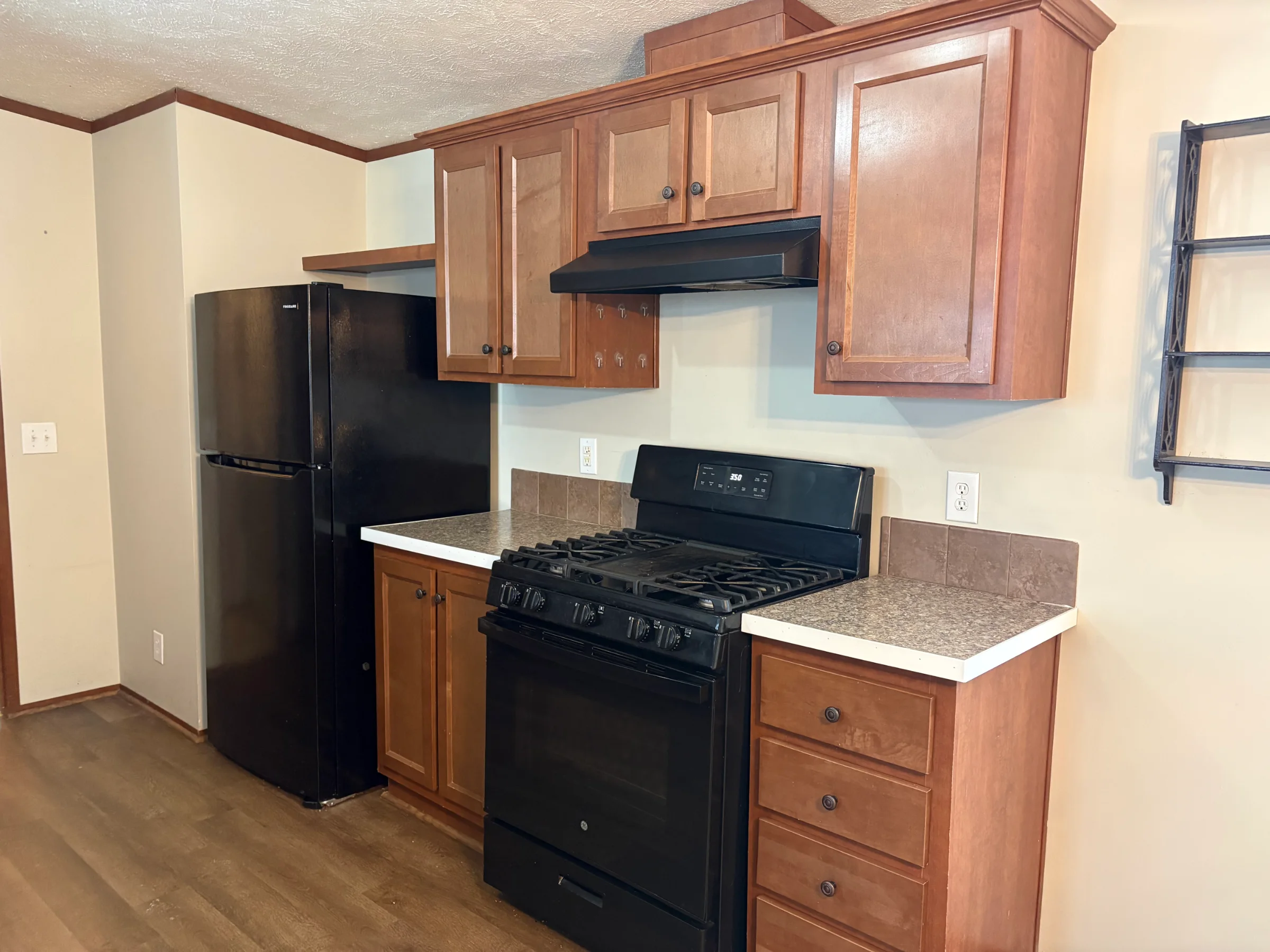 33444 Gladiola Court manufactured home in Meadow Creek, New Haven, MI — photo 8