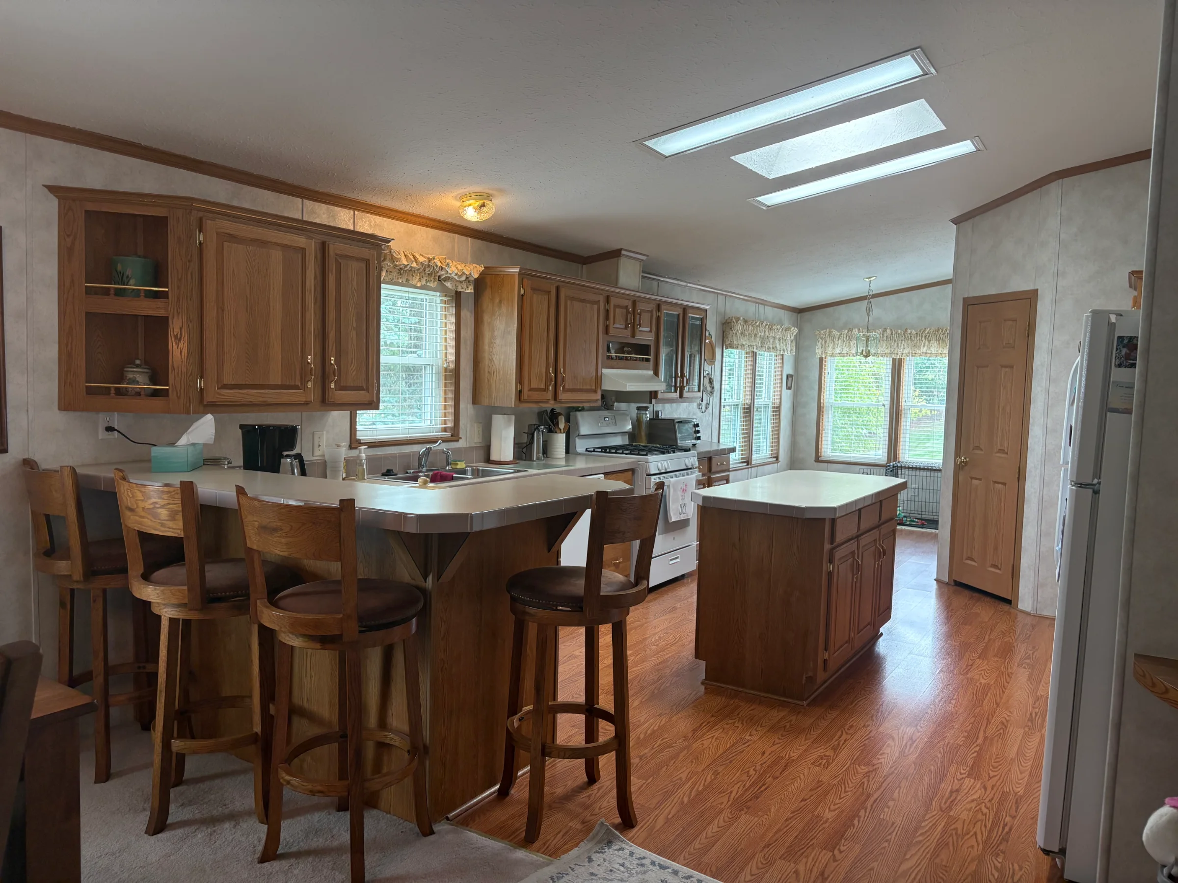 33120 Waterfall Court manufactured home in Meadow Creek, New Haven, MI — photo 10