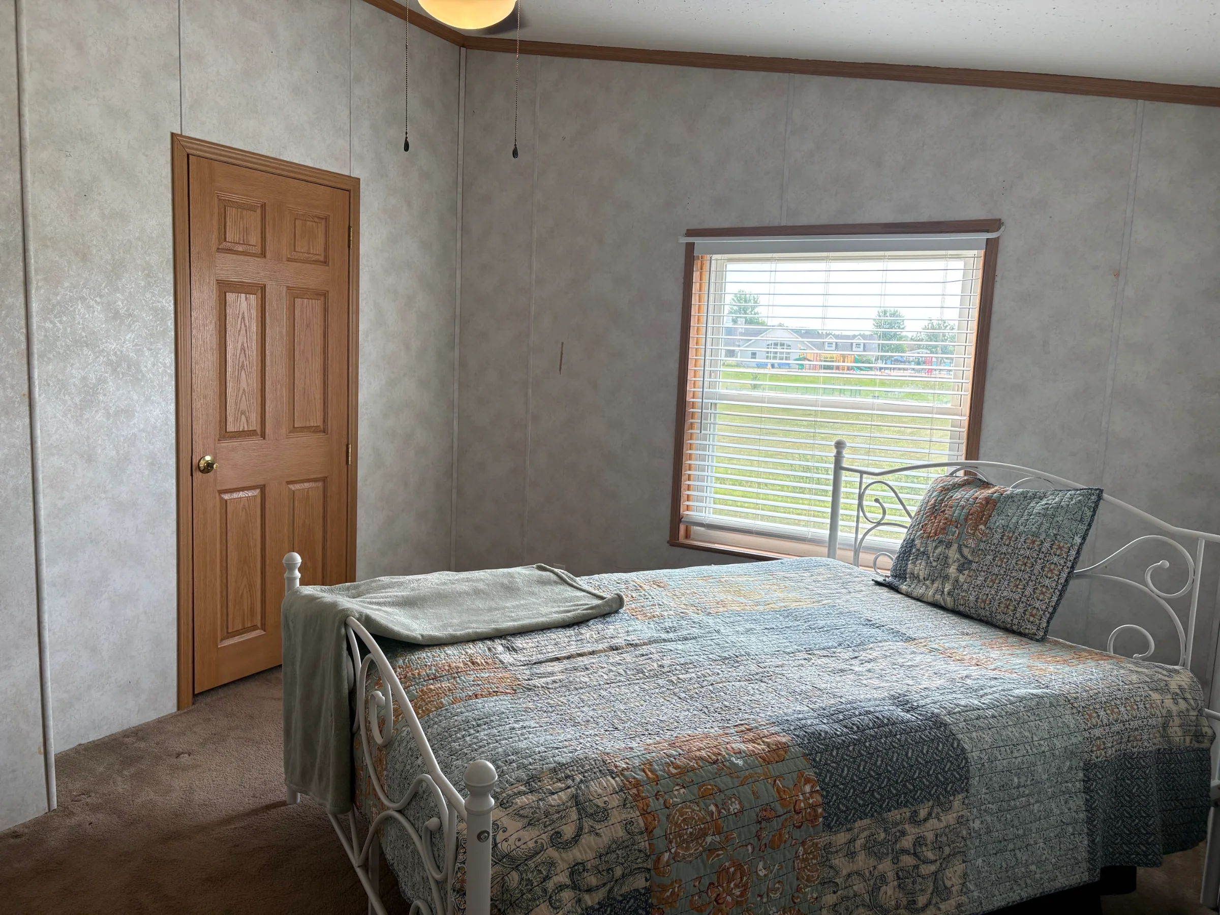 33120 Waterfall Court manufactured home in Meadow Creek, New Haven, MI — photo 23