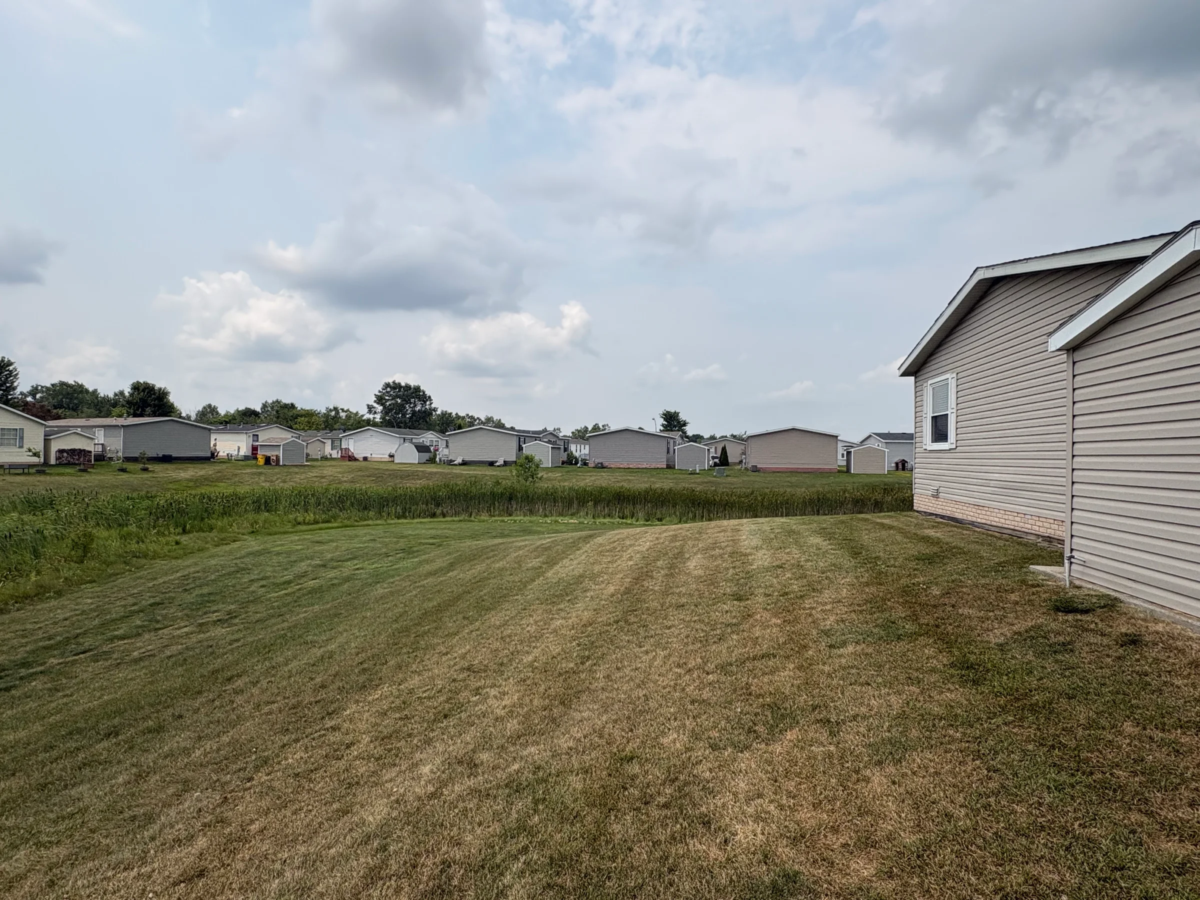 33120 Waterfall Court manufactured home in Meadow Creek, New Haven, MI — photo 6