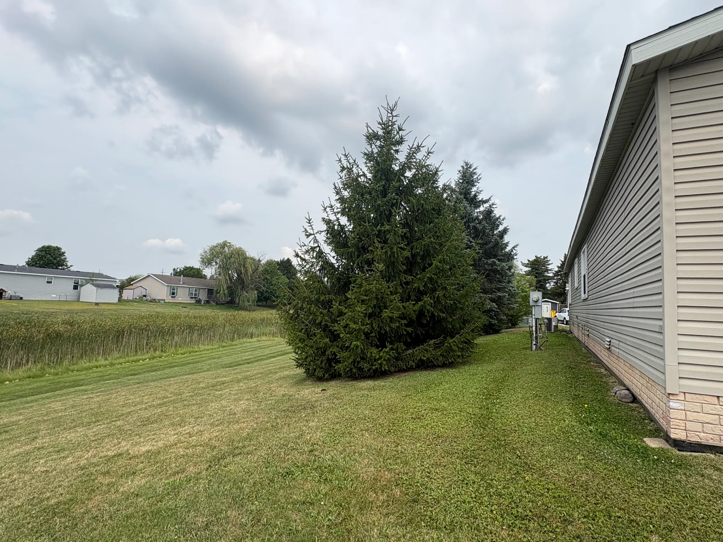33120 Waterfall Court manufactured home in Meadow Creek, New Haven, MI — photo 7