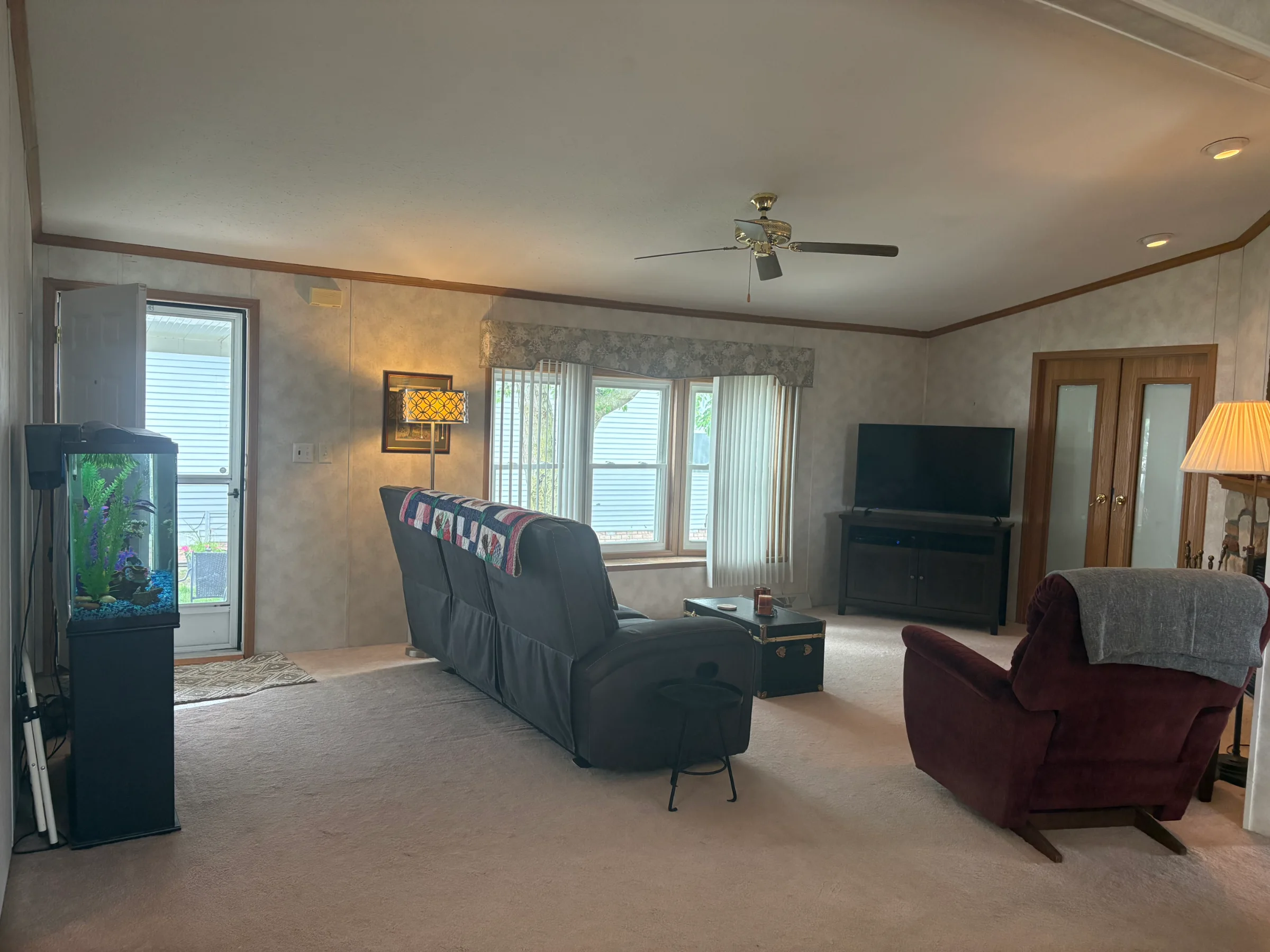 33120 Waterfall Court manufactured home in Meadow Creek, New Haven, MI — photo 9