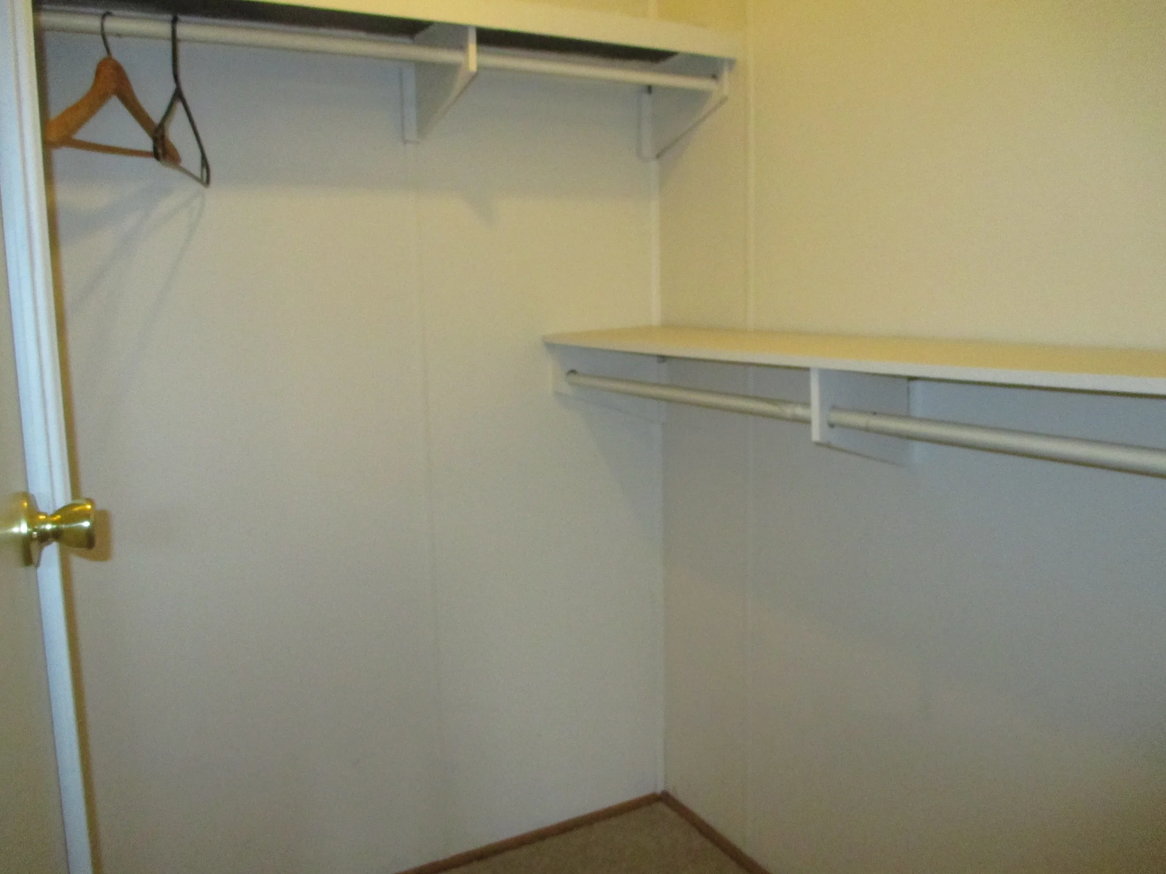 11953 Hemlock Court manufactured home in Shelby West, Shelby Township, MI — photo 8