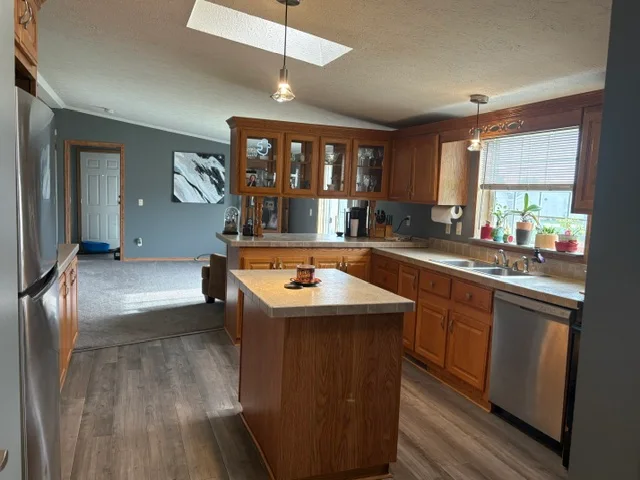 37074 Grindstone Trl manufactured home in Millstone Pond, Lenox, MI — photo 13