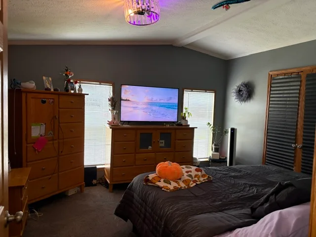 37074 Grindstone Trl manufactured home in Millstone Pond, Lenox, MI — photo 18