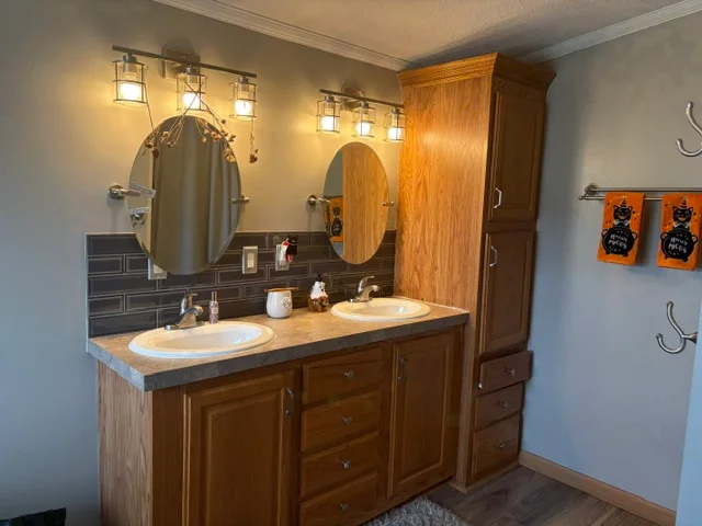 37074 Grindstone Trl manufactured home in Millstone Pond, Lenox, MI — photo 19