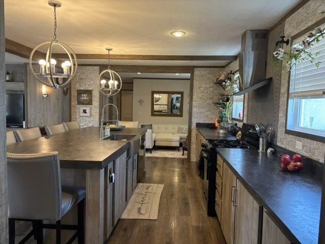 57545 Miller Ct manufactured home in Millstone Pond, Lenox, MI — photo 11