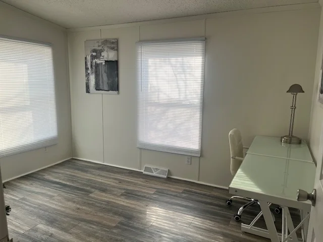 29691 Georgetown Drive manufactured home in Carriage Way, Chesterfield, MI — photo 13