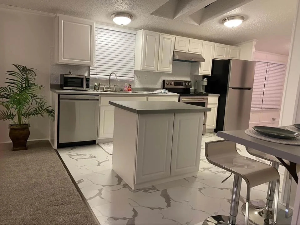 29691 Georgetown Drive manufactured home in Carriage Way, Chesterfield, MI — photo 9