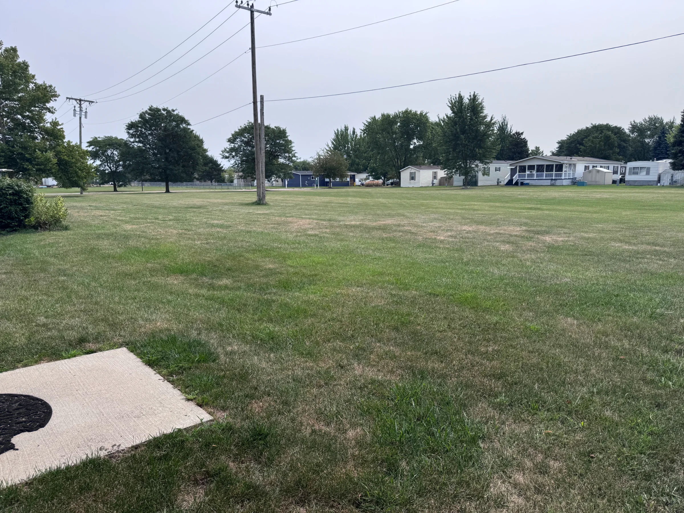 17008 Oliver Drive manufactured home in Camelot Villa Macomb, Macomb, MI — photo 16