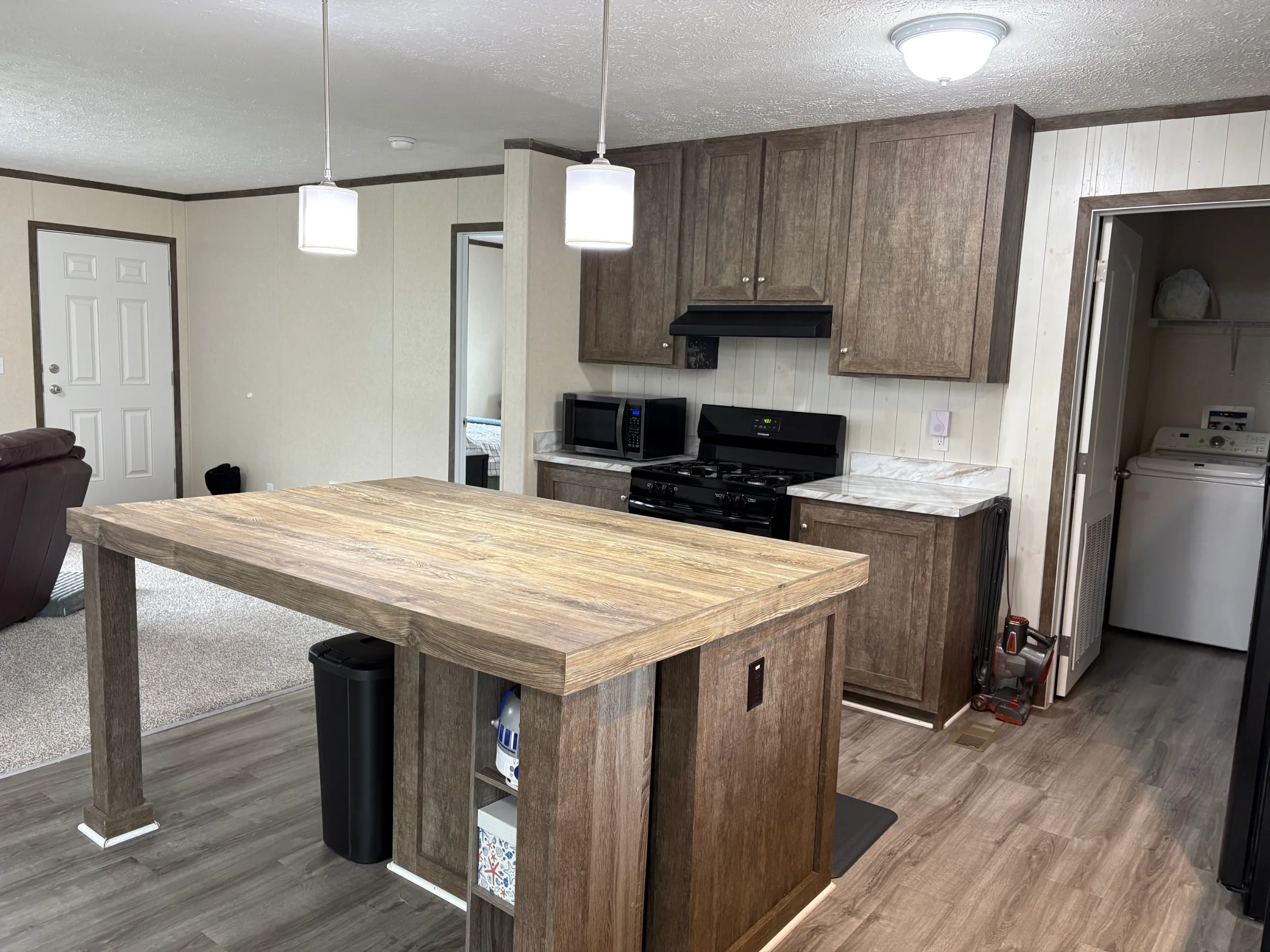 59420 Laine Lane manufactured home in Riverbrook, New Haven, MI — photo 13