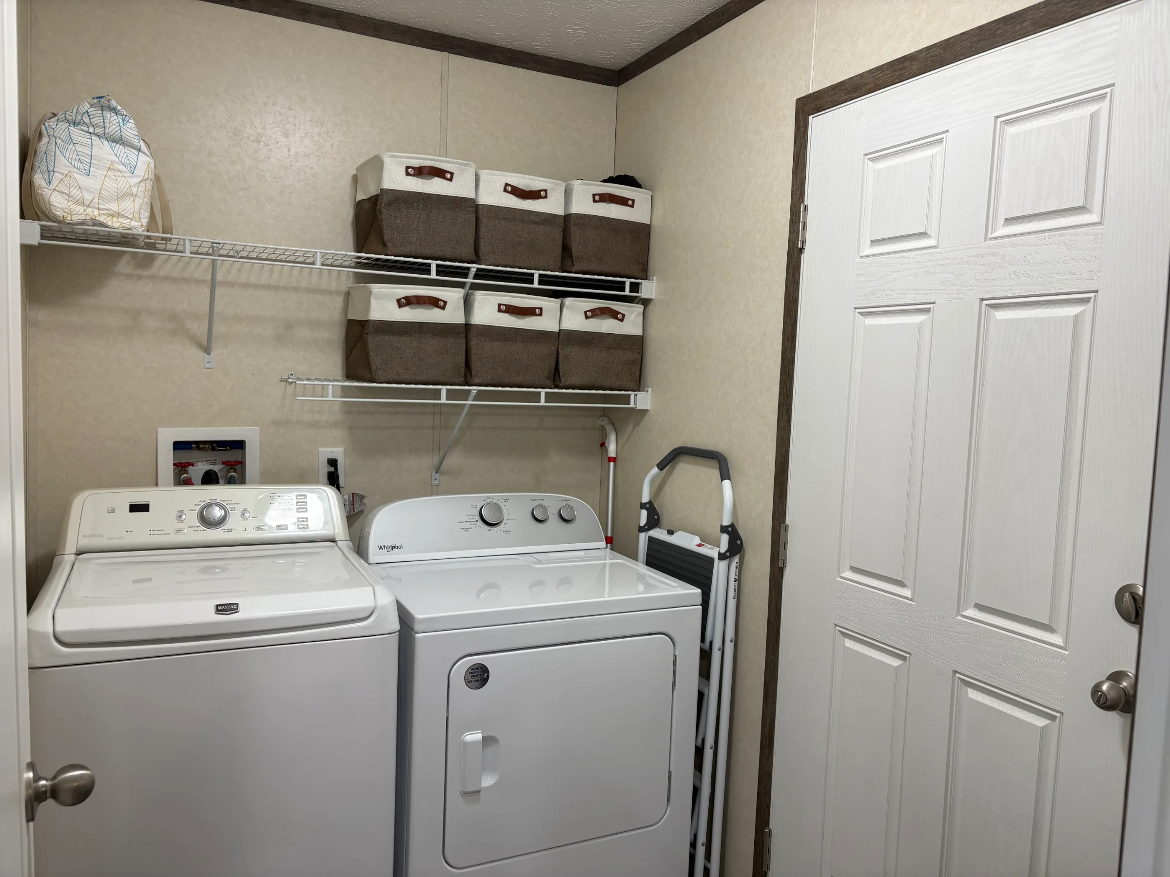 59420 Laine Lane manufactured home in Riverbrook, New Haven, MI — photo 15