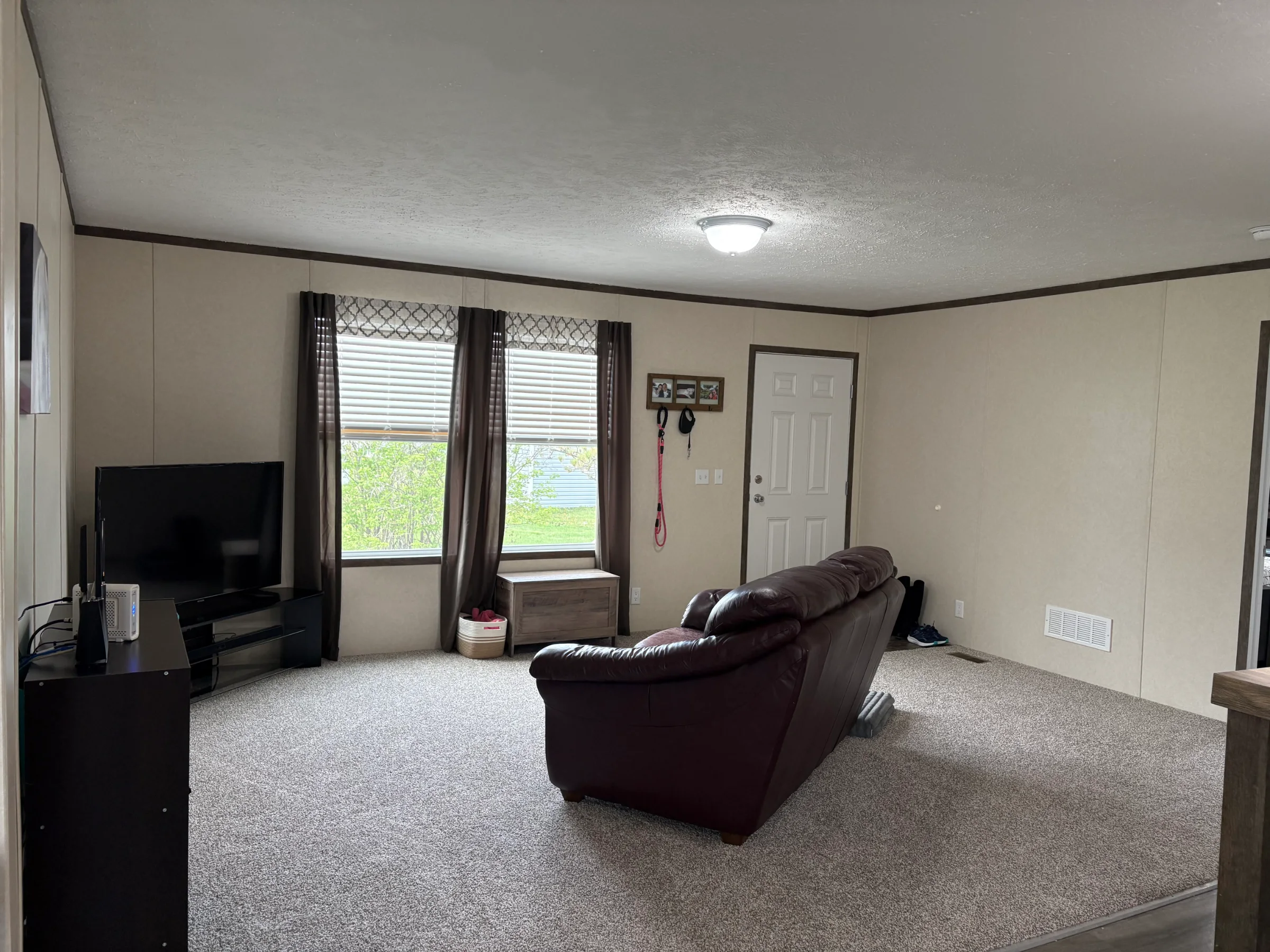 59420 Laine Lane manufactured home in Riverbrook, New Haven, MI — photo 7