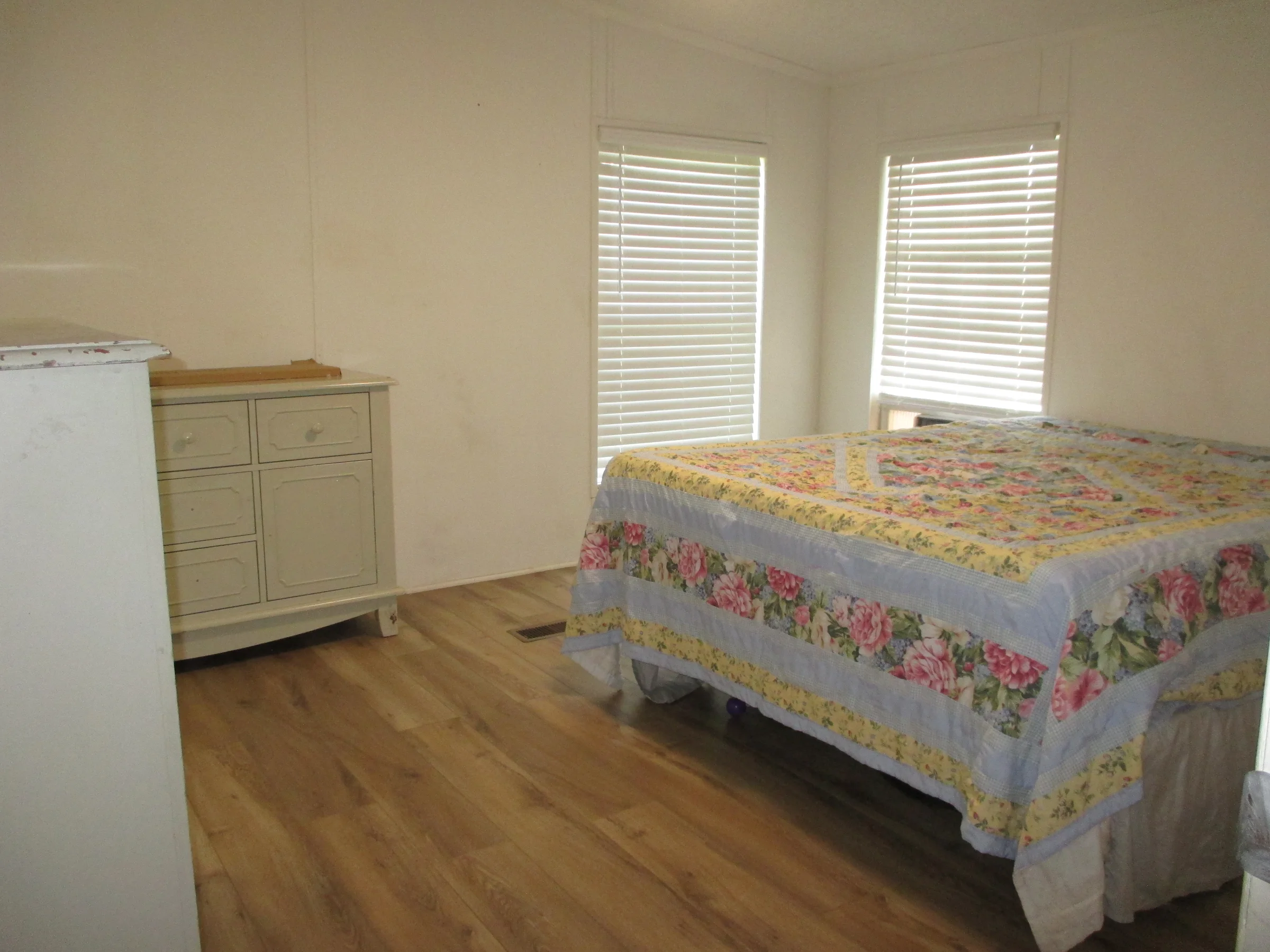 12491 St. Michel manufactured home in Springbrook Estates, Romeo, MI — photo 11