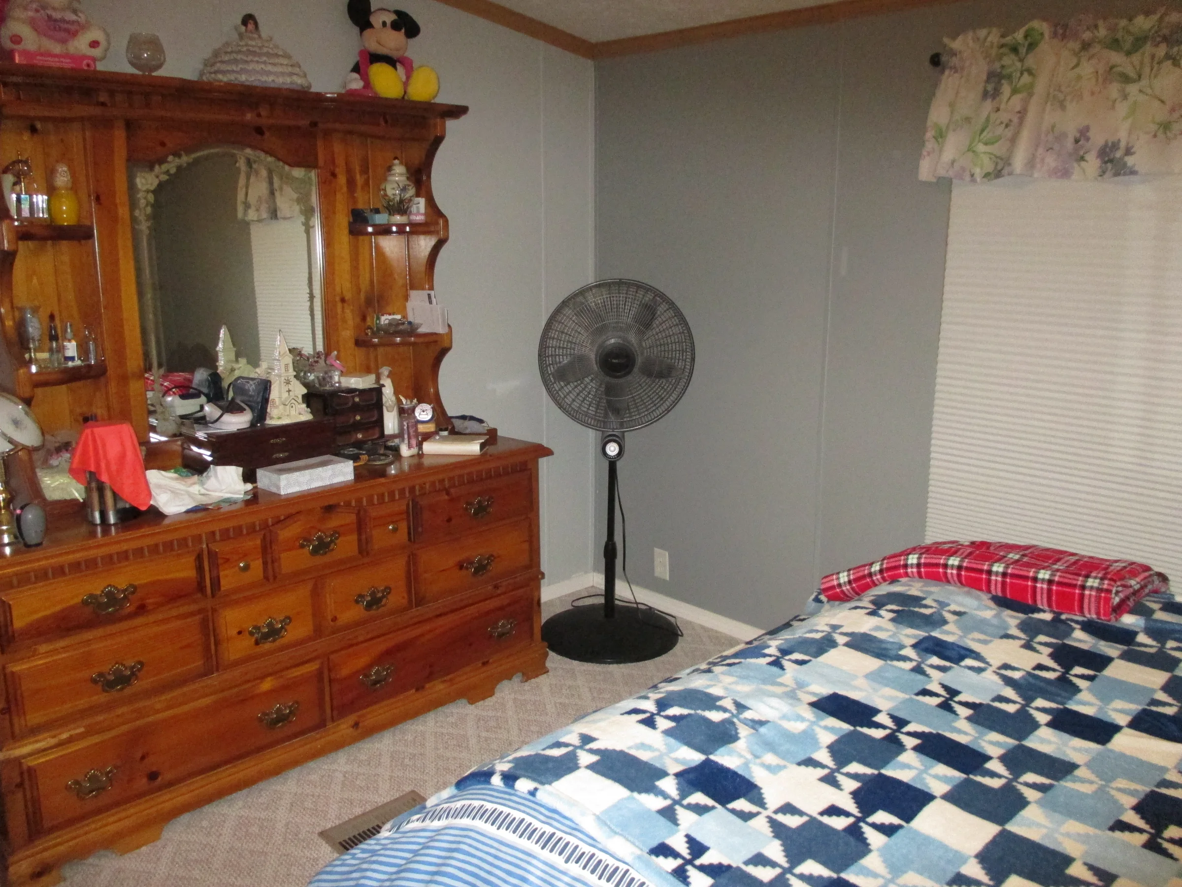 269 Rockford Circle manufactured home in Cranberry Lake Senior Community, White Lake, MI — photo 13