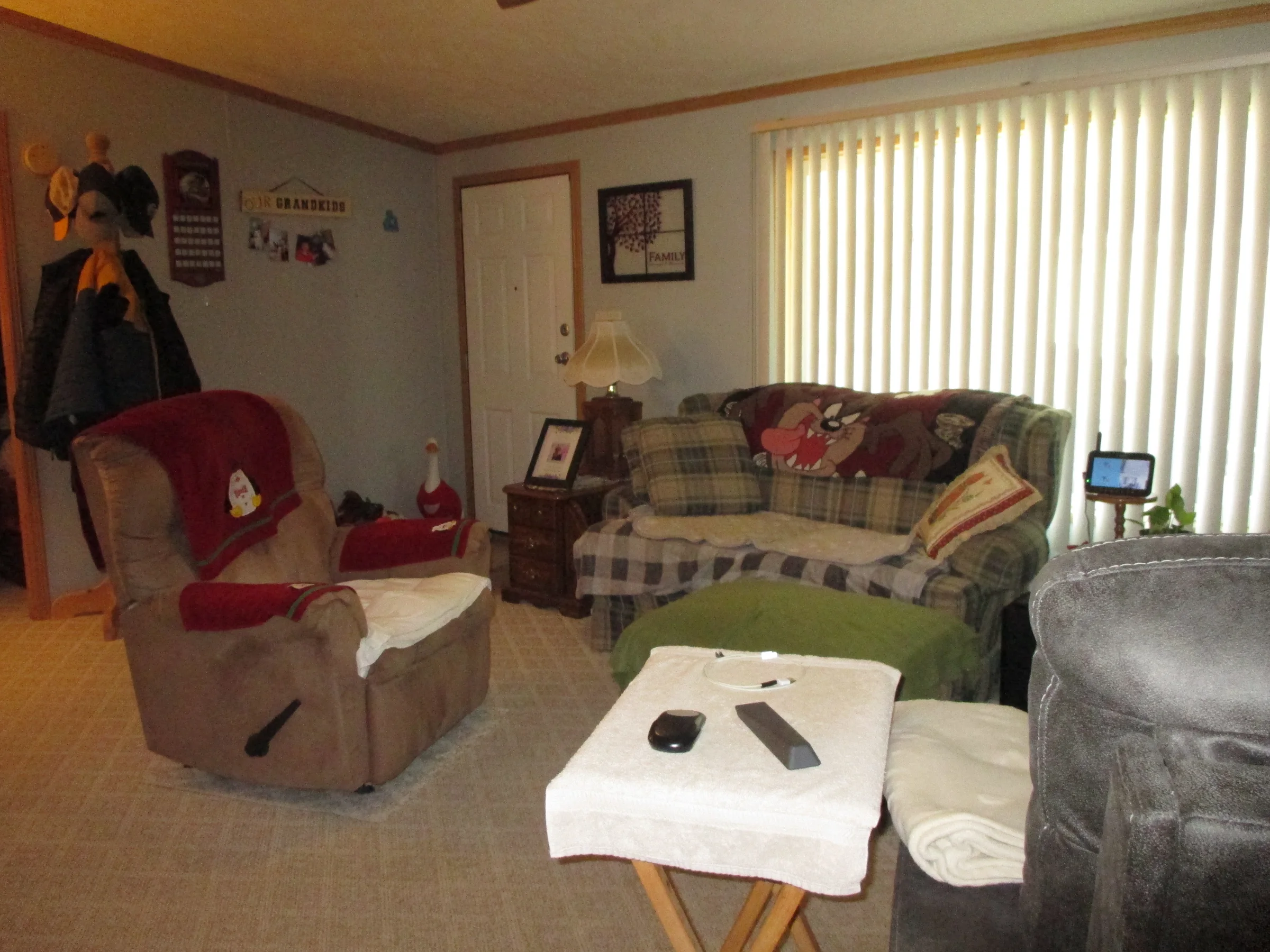 269 Rockford Circle manufactured home in Cranberry Lake Senior Community, White Lake, MI — photo 4