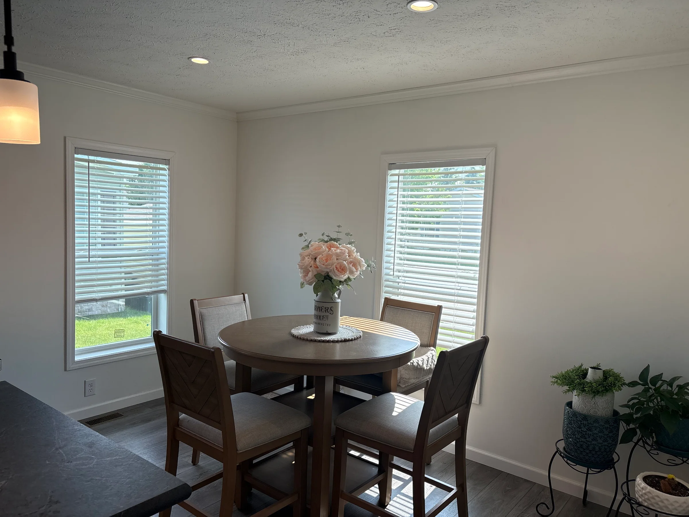 57152 S Millstone Pond Blvd manufactured home in Millstone Pond, Lenox, MI — photo 12
