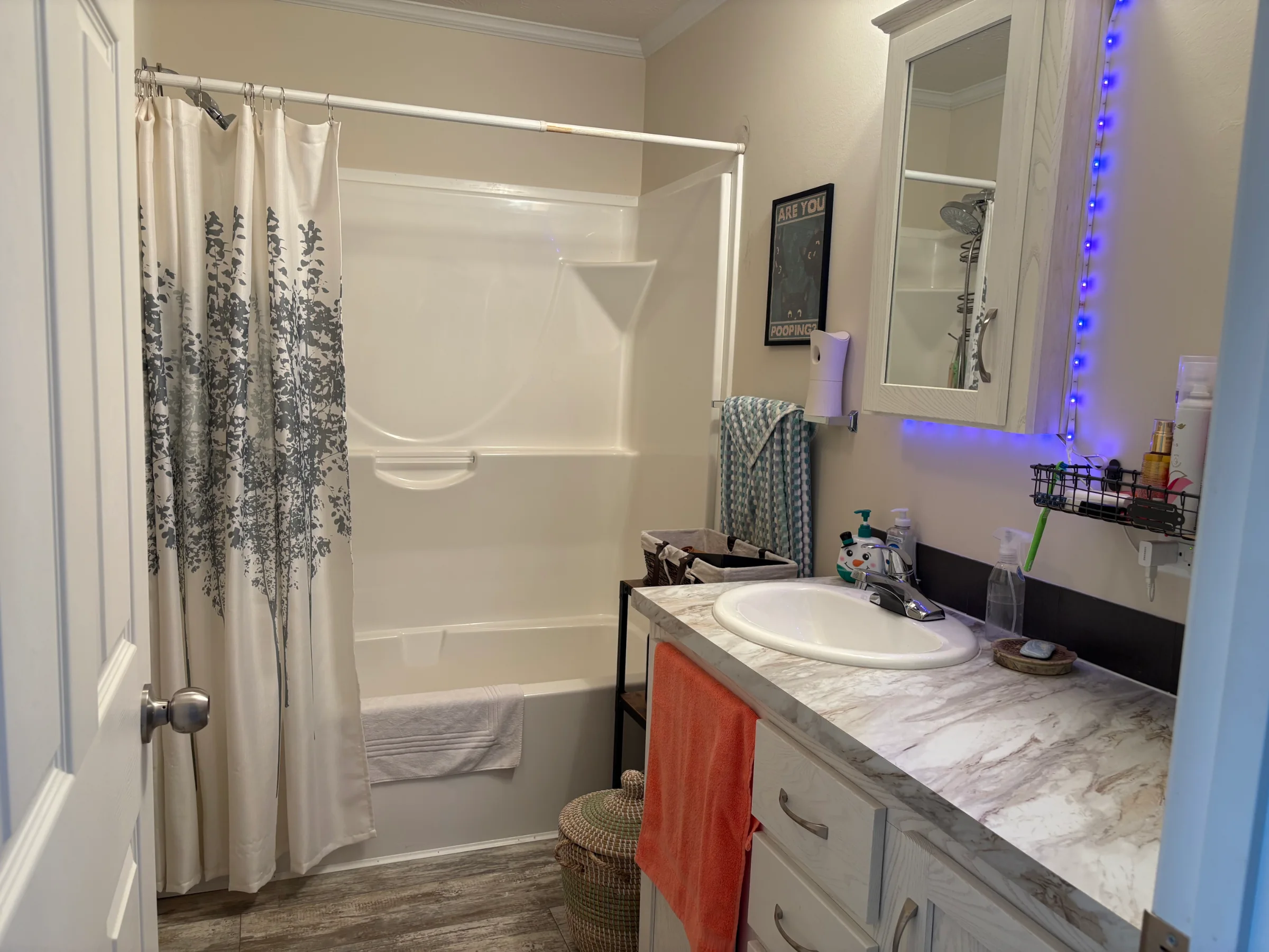 57583 Miller Court manufactured home in Millstone Pond, Lenox, MI — photo 23