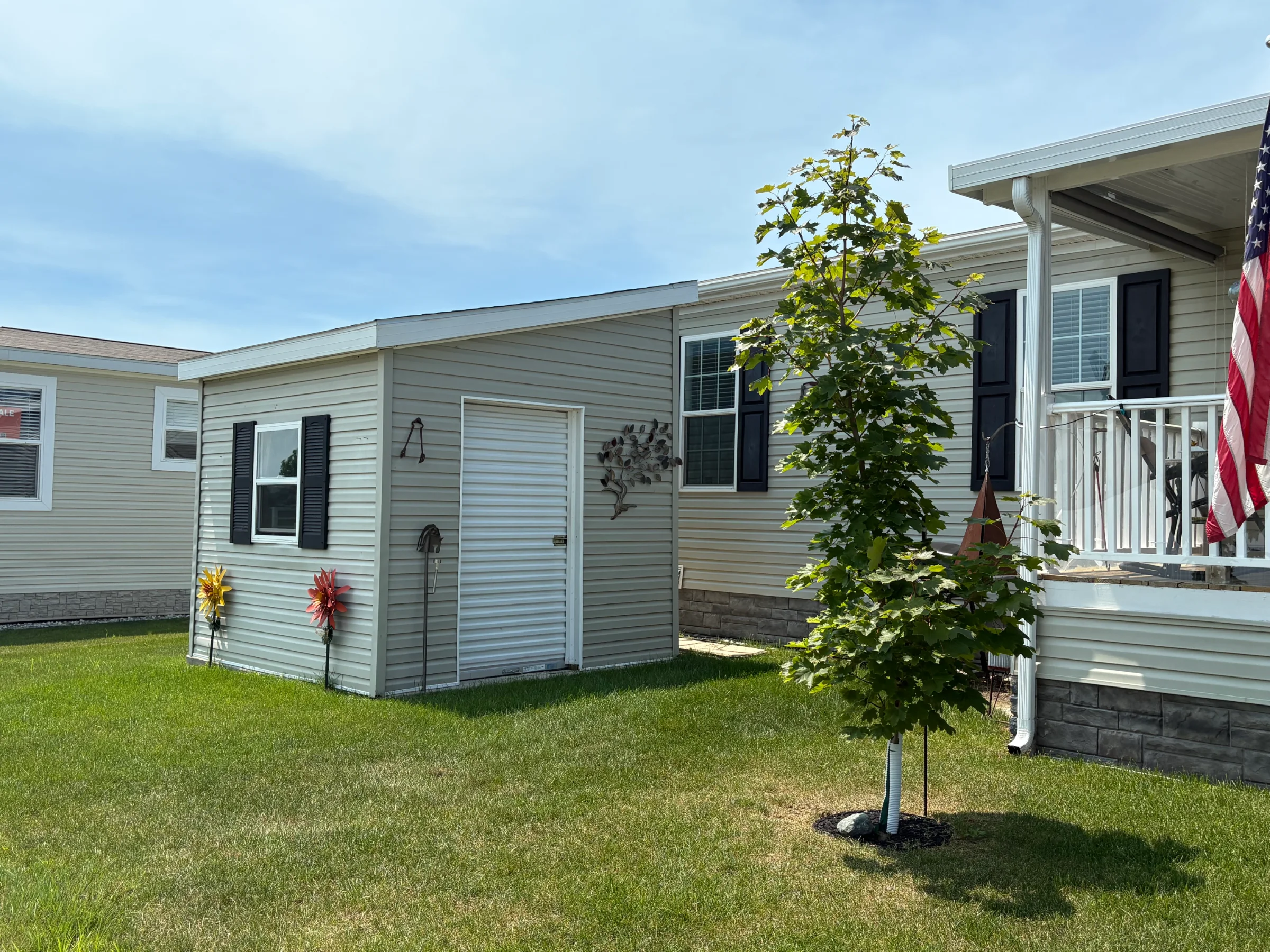 57583 Miller Court manufactured home in Millstone Pond, Lenox, MI — photo 4