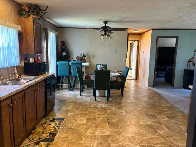 58400 Brookside Drive manufactured home in Meadow Creek, New Haven, MI — photo 10