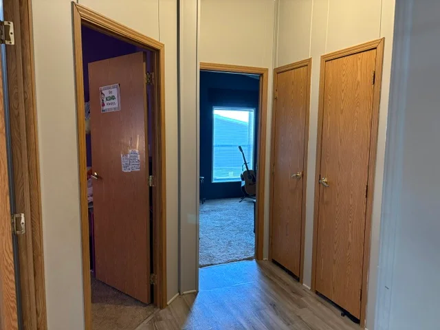 33266 Grove Ct manufactured home in Meadow Creek, New Haven, MI — photo 18