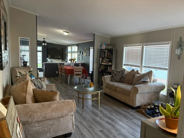33266 Grove Ct manufactured home in Meadow Creek, New Haven, MI — photo 6